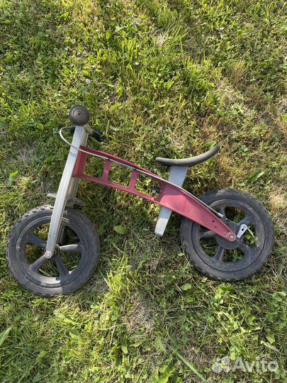 Беговел firstbike