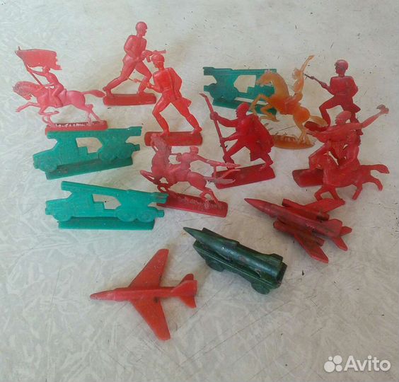 Солдатики пластмассовые СССР