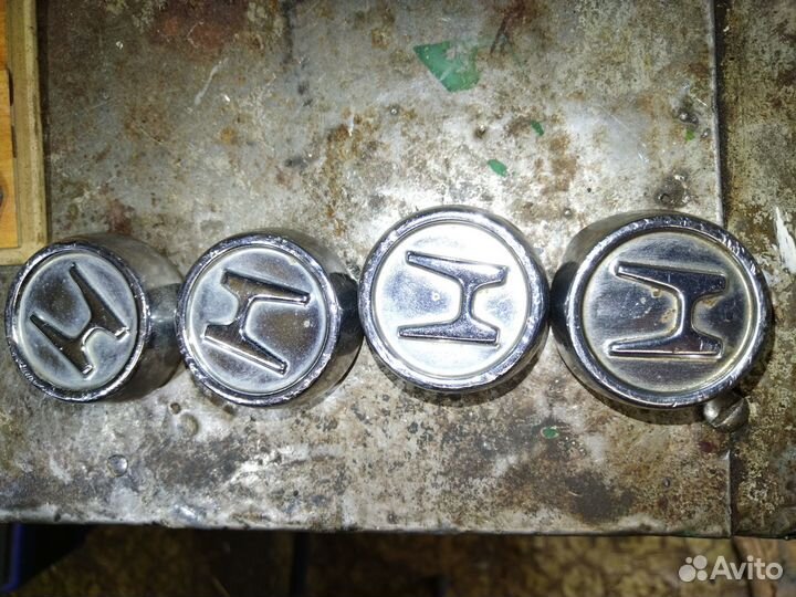 Колпачки заглушки на диски Honda