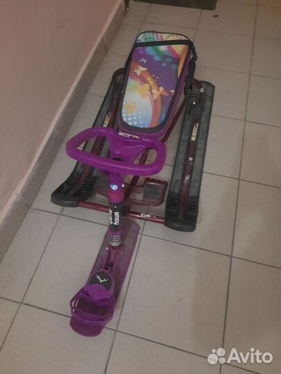 Детский снегокат с ручкой