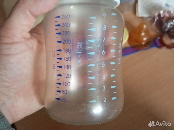 Бутылочки для кормления avent