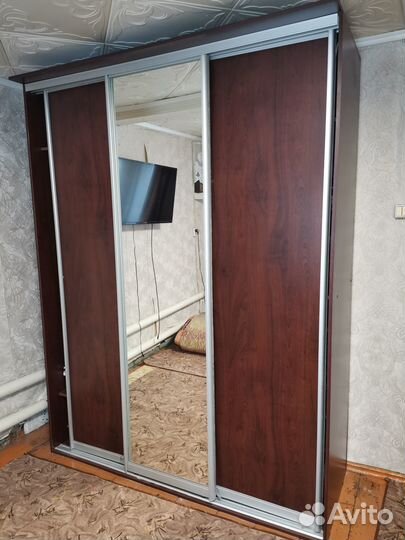 Шкаф купе с зеркалом бу
