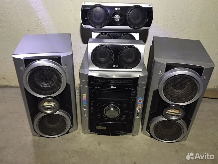Музыкальный центр lg lm k6990