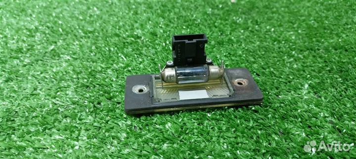 Фонарь подсветки номера VW Touareg 2002-2010