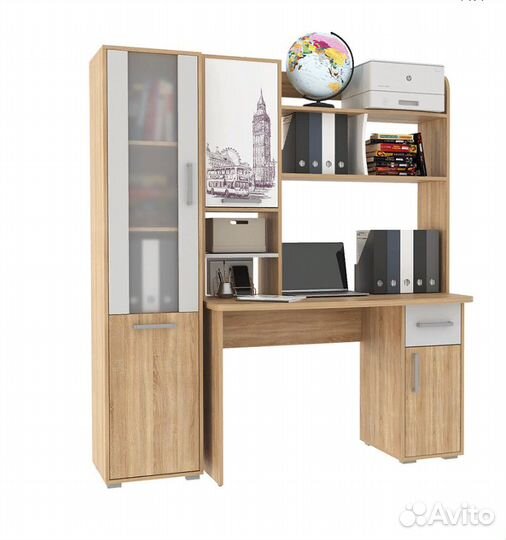 Стол с надстройкой и стеллажом