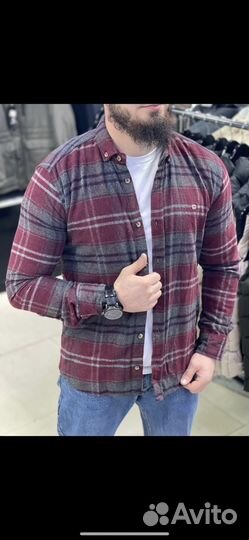 Рубашки мужские