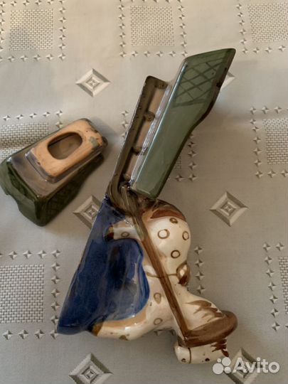 Пепельница статуэтка-старая гжель