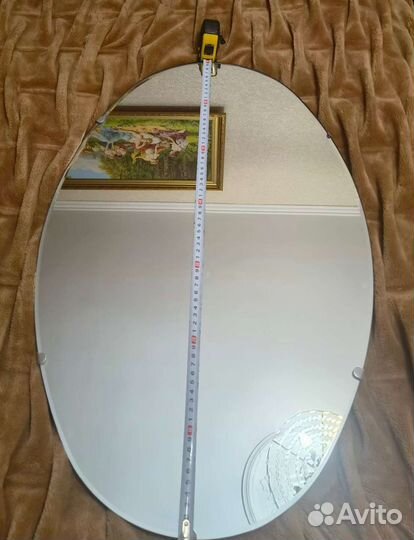 Зеркало интерьерной овальное бу