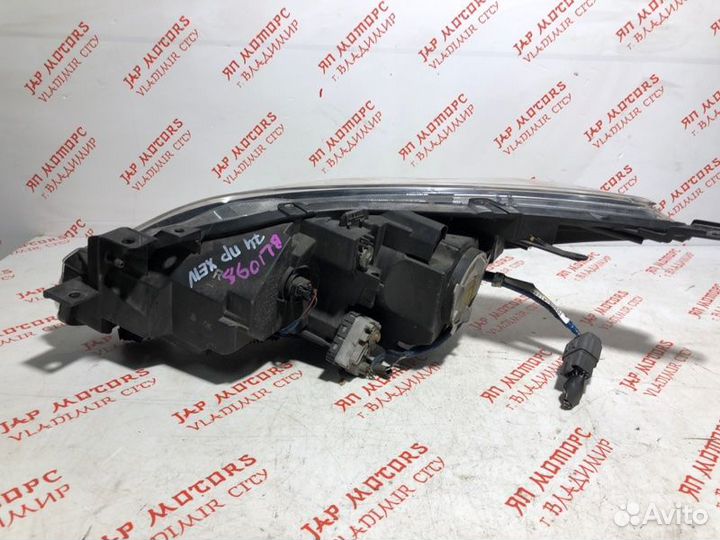 Фара ксеноновая правая Mazda 3 BL седан LF 2.0