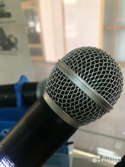 Радиомикрофон вокальный двойной