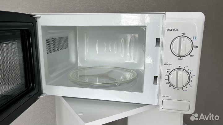 Микроволновая печь lg