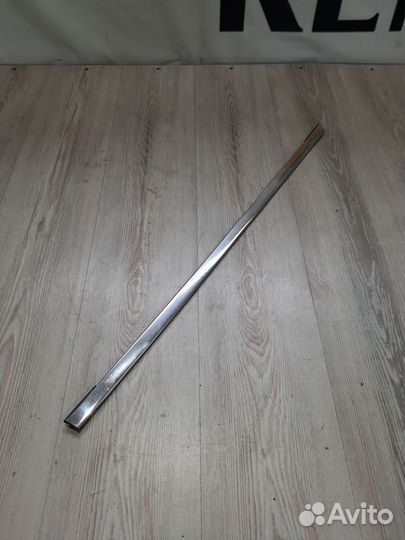 Накладка молдинг двери Nissan X-trail T32 Прав