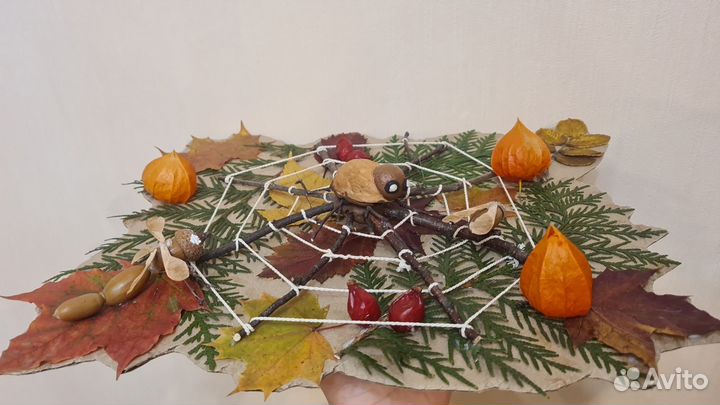 Осенняя поделка из природных материалов