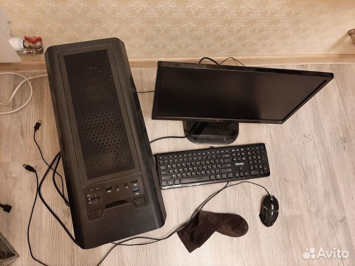 Компьютер i5-6400 2.7Ггц/озу 16Gb/SSD 512 Gb/LG22