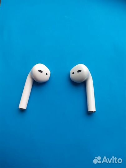 Беспроводные наушники Apple AirPods 2