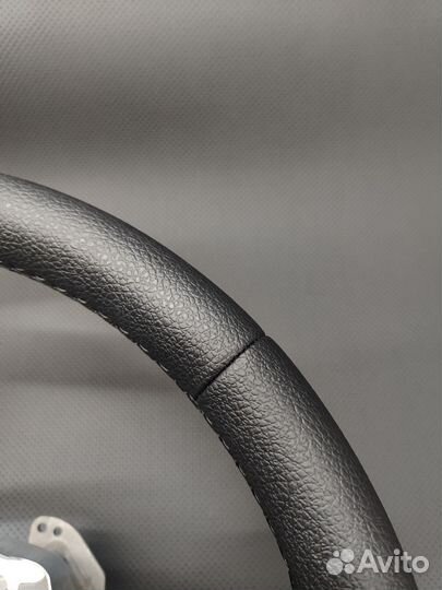 Руль Nissan Micra перетянутый