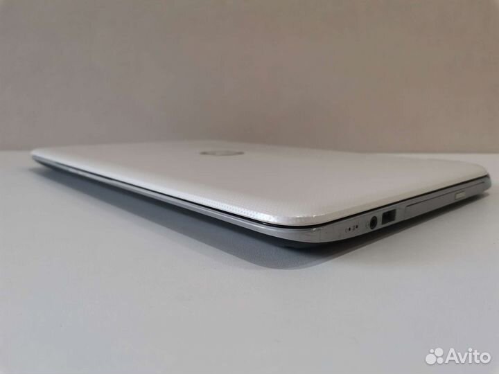 HP 15-N - AMD A10-4655/ HD 8670M+7620G/ SSD/ 8Gb