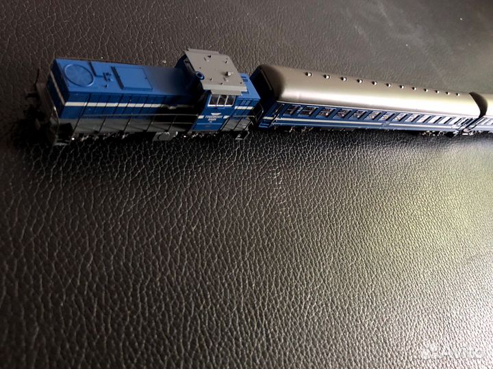 Железная дорога и состав trix германия комплект