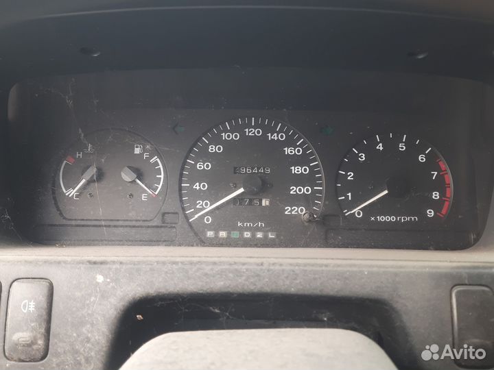 Запчасти на hyundai santamo 1999г