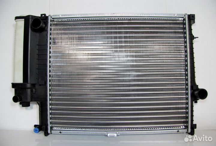 Радиатор охлаждения бмв 5 е34