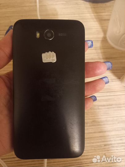 Micromax Q379, 4 ГБ