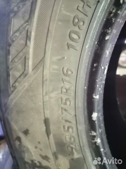 Hankook Dynamic 4x4 235/75 R16