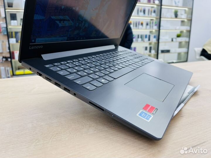 Ноутбук Lenovo 4ядра/8gb DDR4/radeon 530/256 SSD