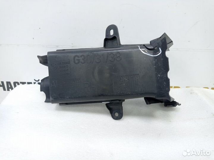 Воздуховод тормозного механизма передний правый