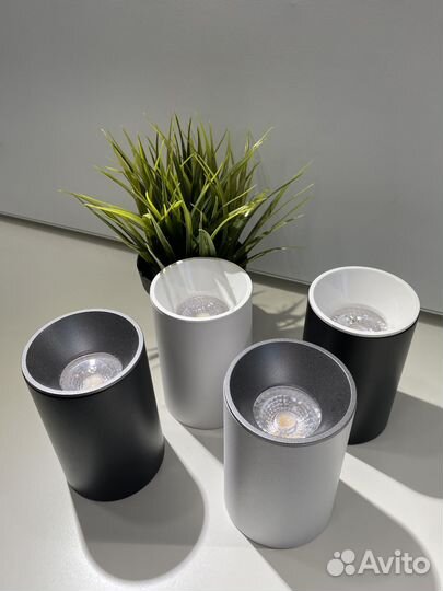 Светильник потолочный накладной