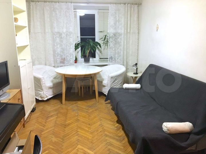 Комната 14 м² в 3-к., 3/9 эт.