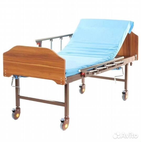 Медицинская кровать для ухода за больными