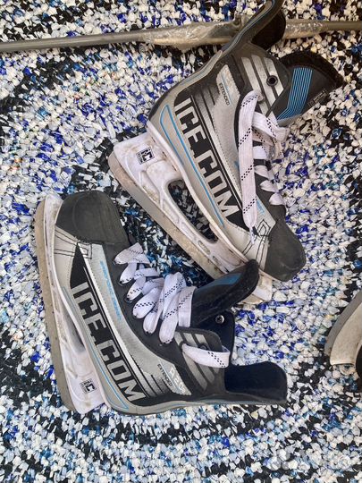 Коньки 41 и 42 размер