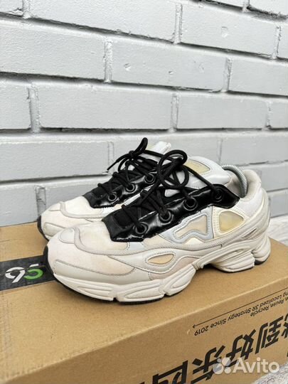 Adidas RAF Simonz Ozweego 3 Cream White оригинал