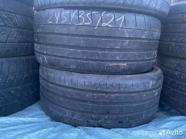 Michelin Pilot Super Sport 235/35 R21