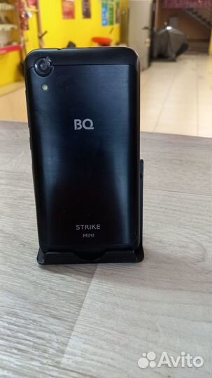 BQ 4072 Strike Mini, 8 ГБ