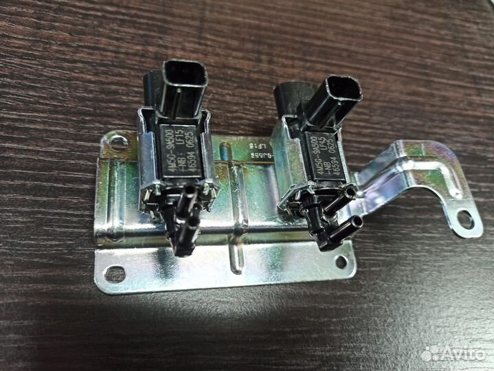 Ford Focus 2 клапан управления заслонками 5243591