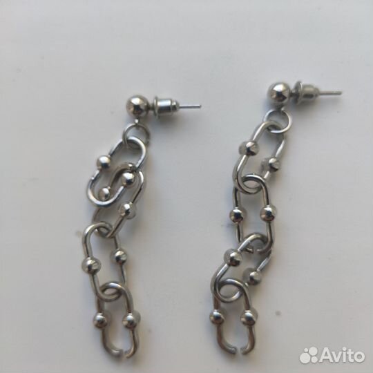 Серьги, заколки для волос
