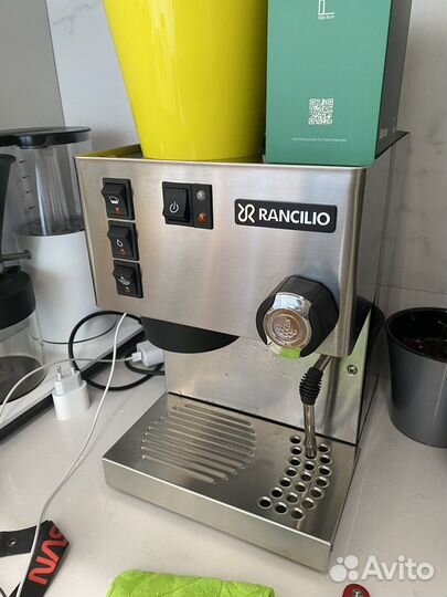 Кофеварка рожковая Rancilio Silvia V6 2020 Edition