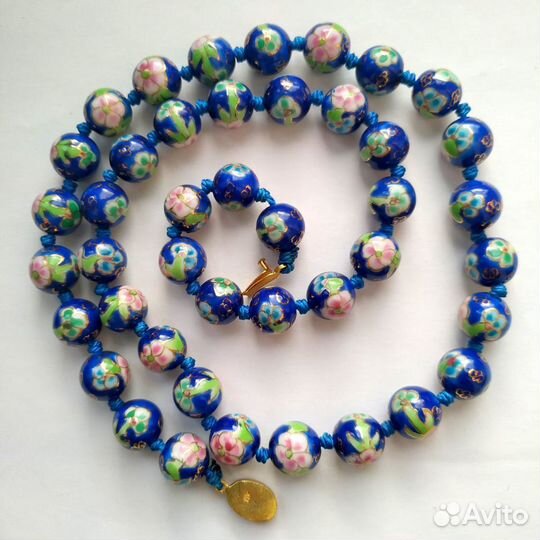 Шикарное винтажное колье из вручную расписанных бу