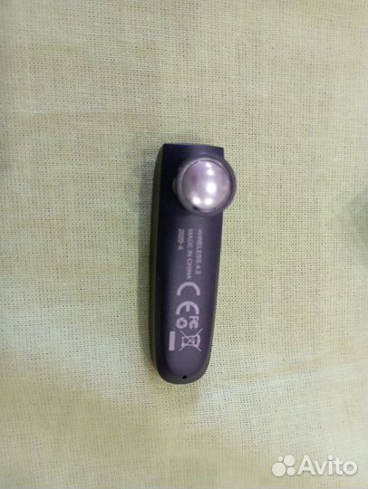 Беспроводная Bluetooth гарнитура