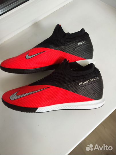 Бутсы зальные Nike (44)