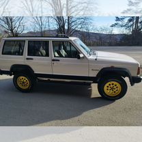 Jeep Cherokee 2.5 MT, 1995, 150 000 км, с пробегом, цена 900 000 руб.