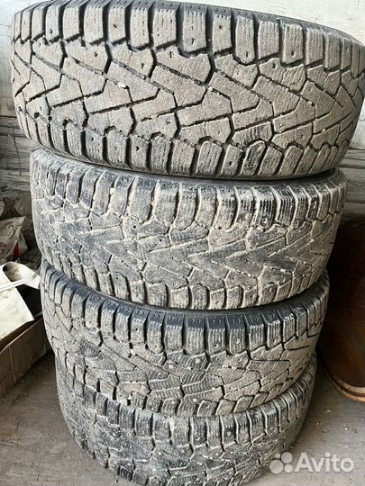 Pirelli Ice Zero 205/55 R16