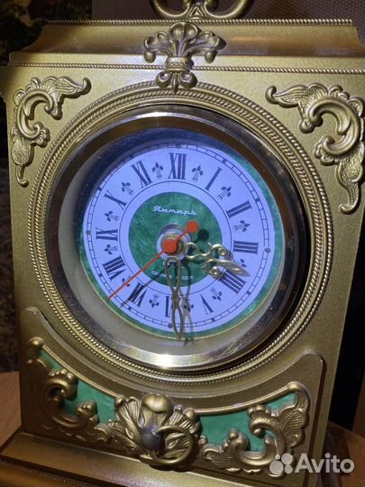 Настольные часы Янтарь СССР