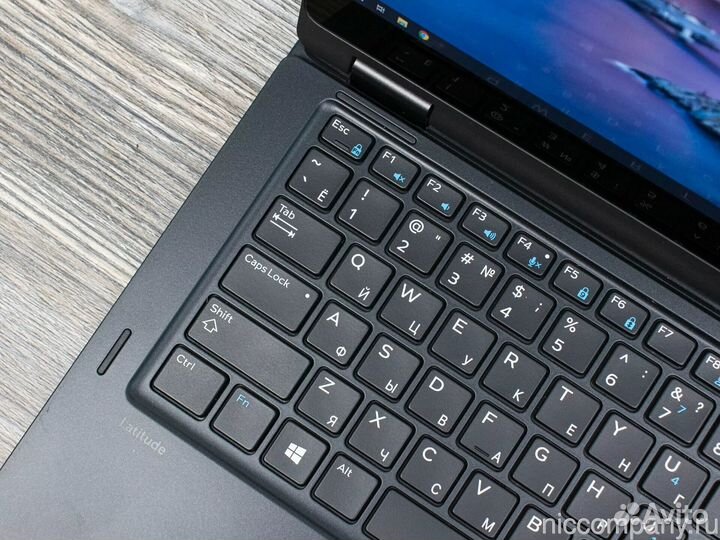 Dell Latitude 5289 i5 / IPS / Сенсорный