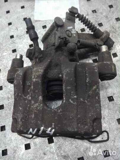 Суппорт задний правый Opel Vectra C