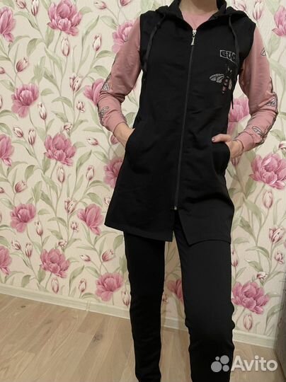 Костюм спортивный
