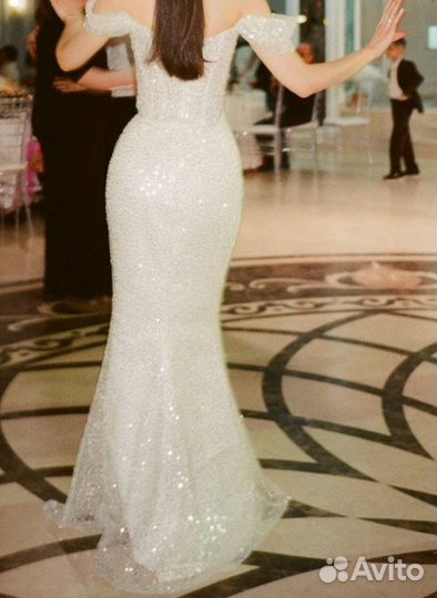 Вечернеее / свадебное платье