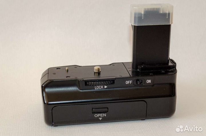 Батарейный блок Canon