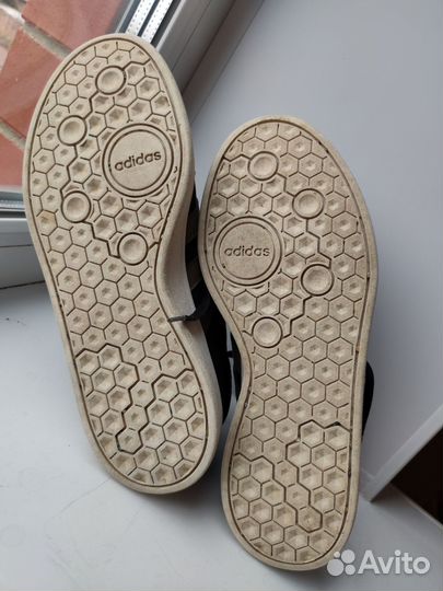 Кроссовки adidas breaknet